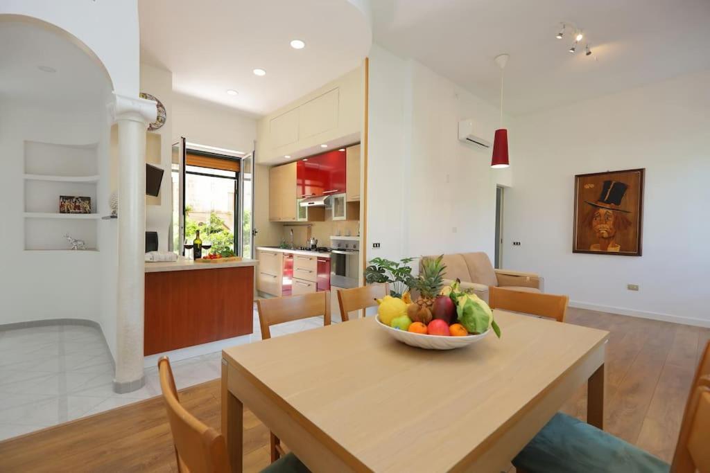 Franco'S House Sorrento Apartment ภายนอก รูปภาพ